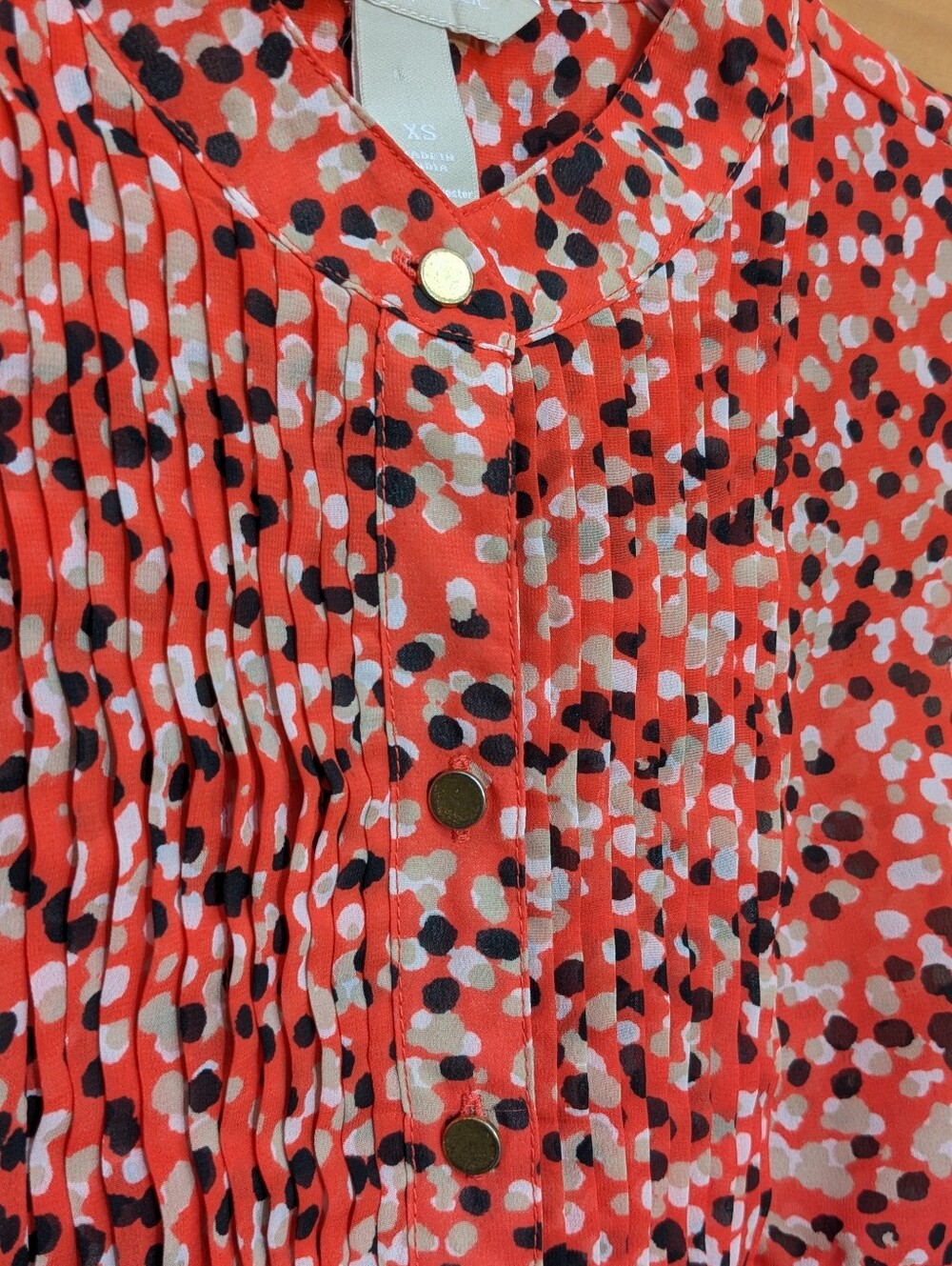 Banana Republic Top Blouse Women's XS Sleeveless Red Black Polka Dot Pintuck - Picture 5 of 10
